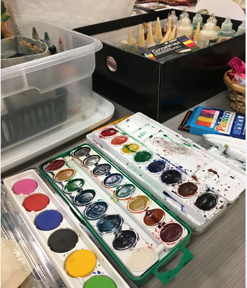 Paint palette